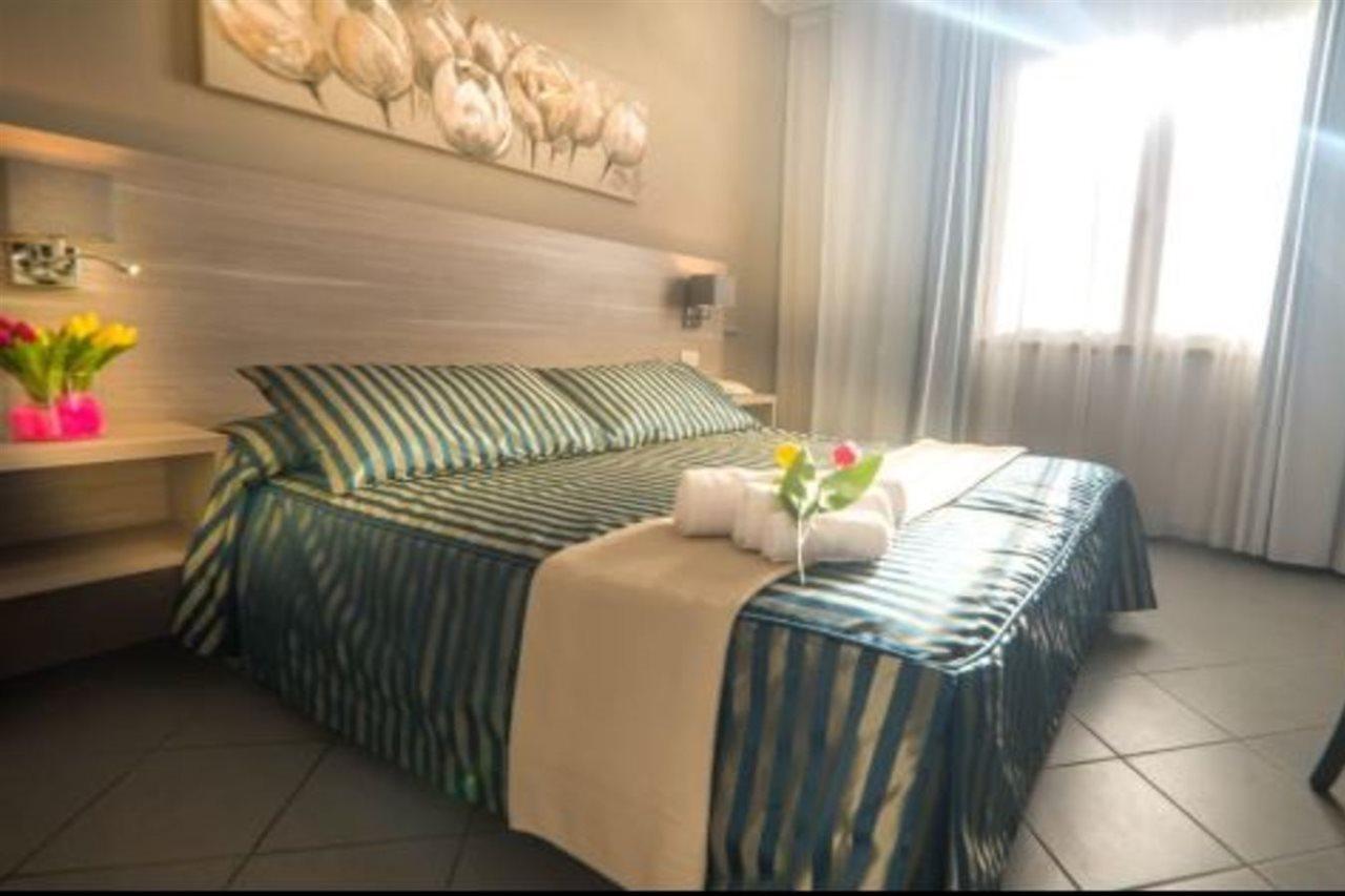 Hg Hotel Il Settebello Marina di Cecina Buitenkant foto