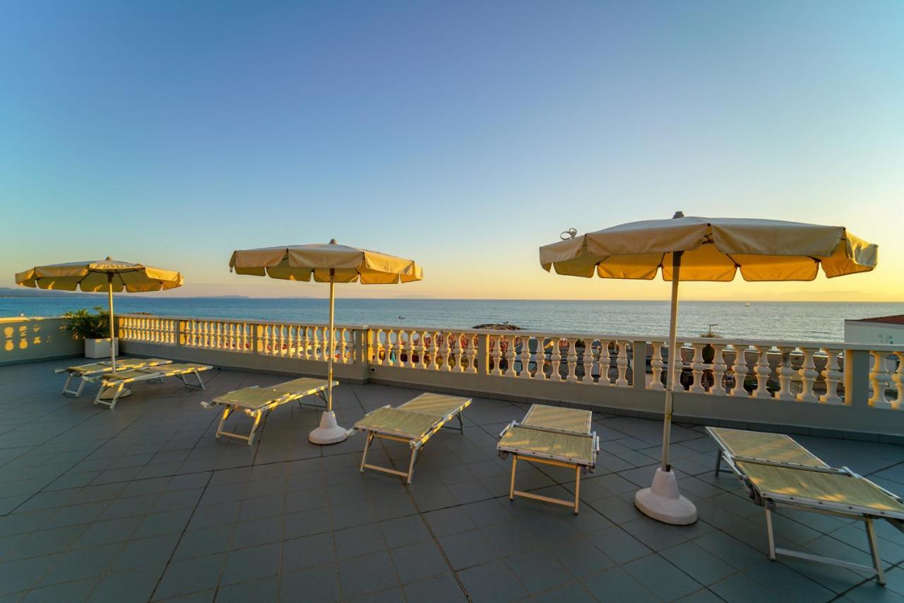 Hg Hotel Il Settebello Marina di Cecina Buitenkant foto