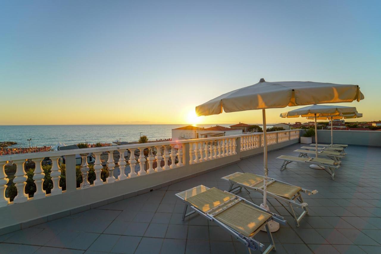 Hg Hotel Il Settebello Marina di Cecina Buitenkant foto