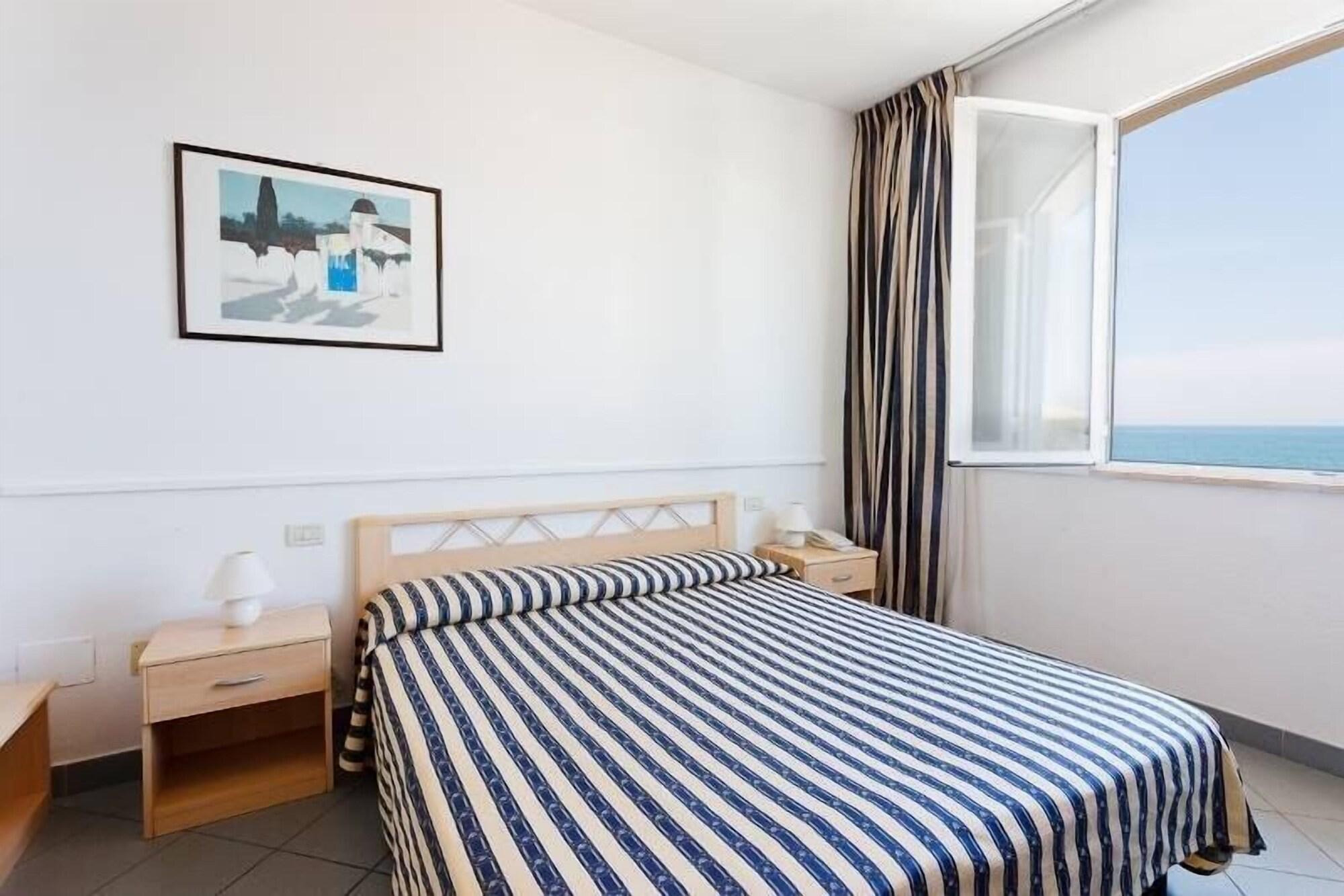 Hg Hotel Il Settebello Marina di Cecina Buitenkant foto